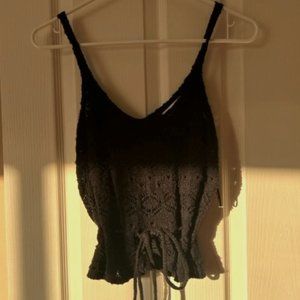 Black cropped tank top